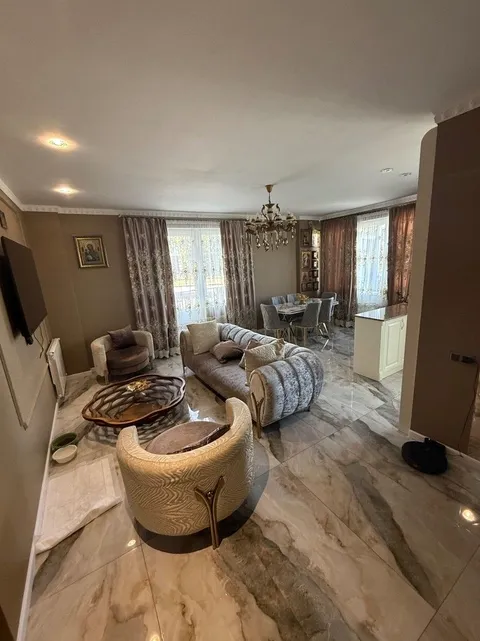 Квартира 180 м², Район Агмашенебели в Батуми