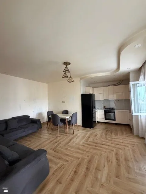 Квартира 300 м², Район Джавахишвили в Батуми