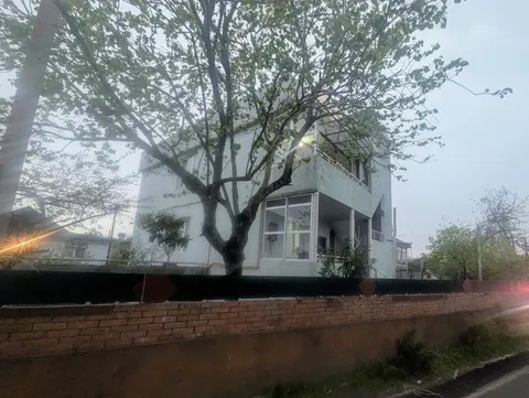 Дом 262 м², Район Агмашенебели в Батуми