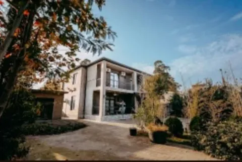 Дом 346.6 м², Район Airport (district) в Батуми