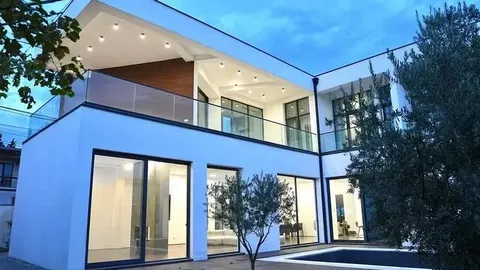 Дом 320 м², Район Airport (district) в Батуми