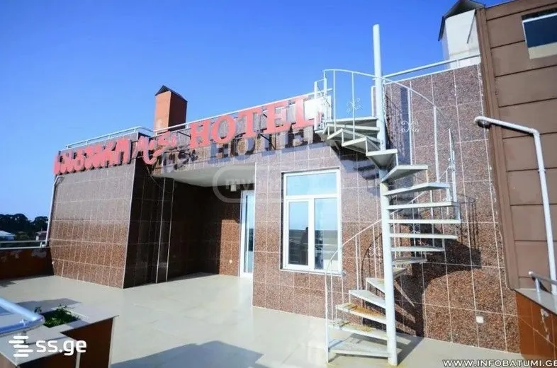Дом 1096 м², Район Airport (district) в Батуми