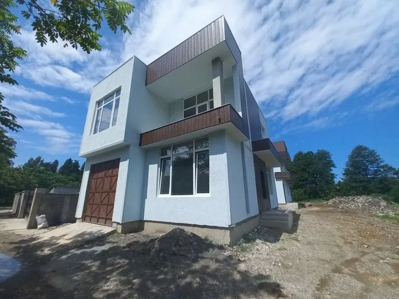 Дом 264.6 м² в Батуми