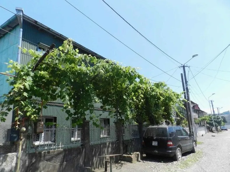 Дом 340 м², Район Джавахишвили в Батуми