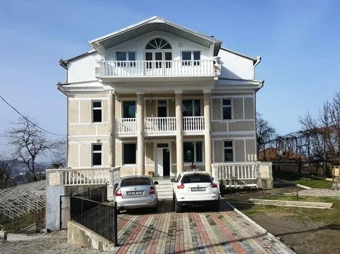 Дом 840.83 м², Район Махинджаури в Батуми