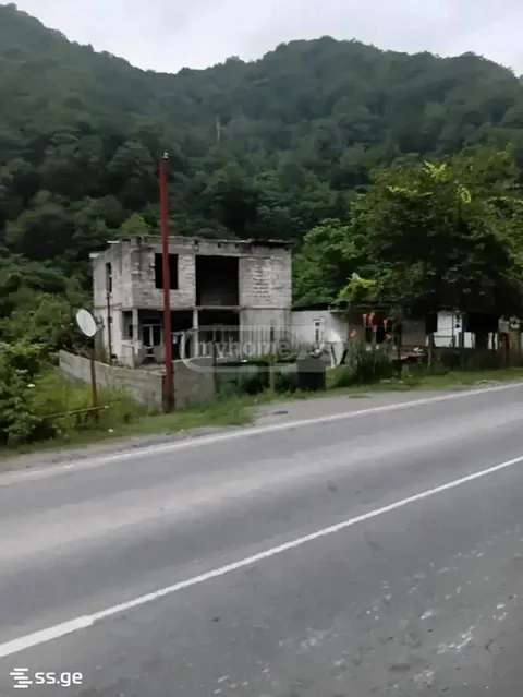 Дом 200 м², Район Mtatsminda в Батуми