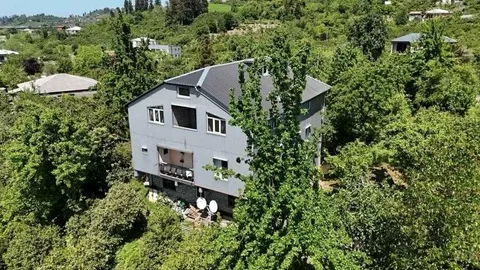 Дом 3474 м², Район Зелёный Мыс в Батуми