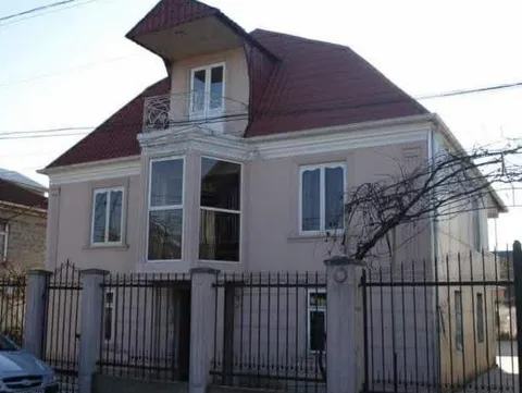 Дом 240 м², Район Tamar в Батуми