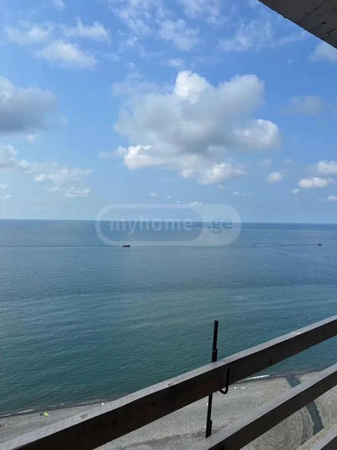Квартира 85.3 м² в Батуми