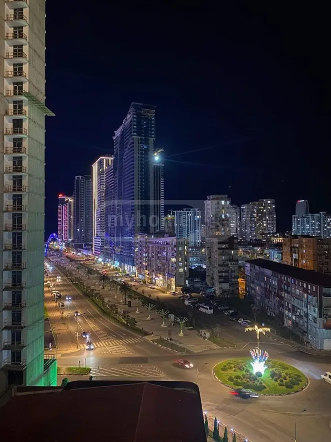 Квартира 100 м² в Батуми