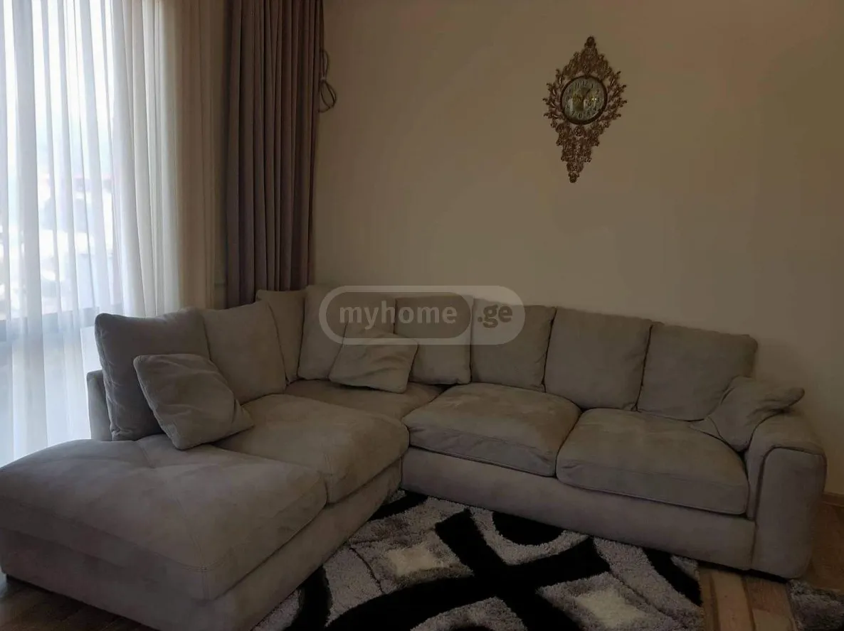 Квартира 100 м² в Батуми — фото 2