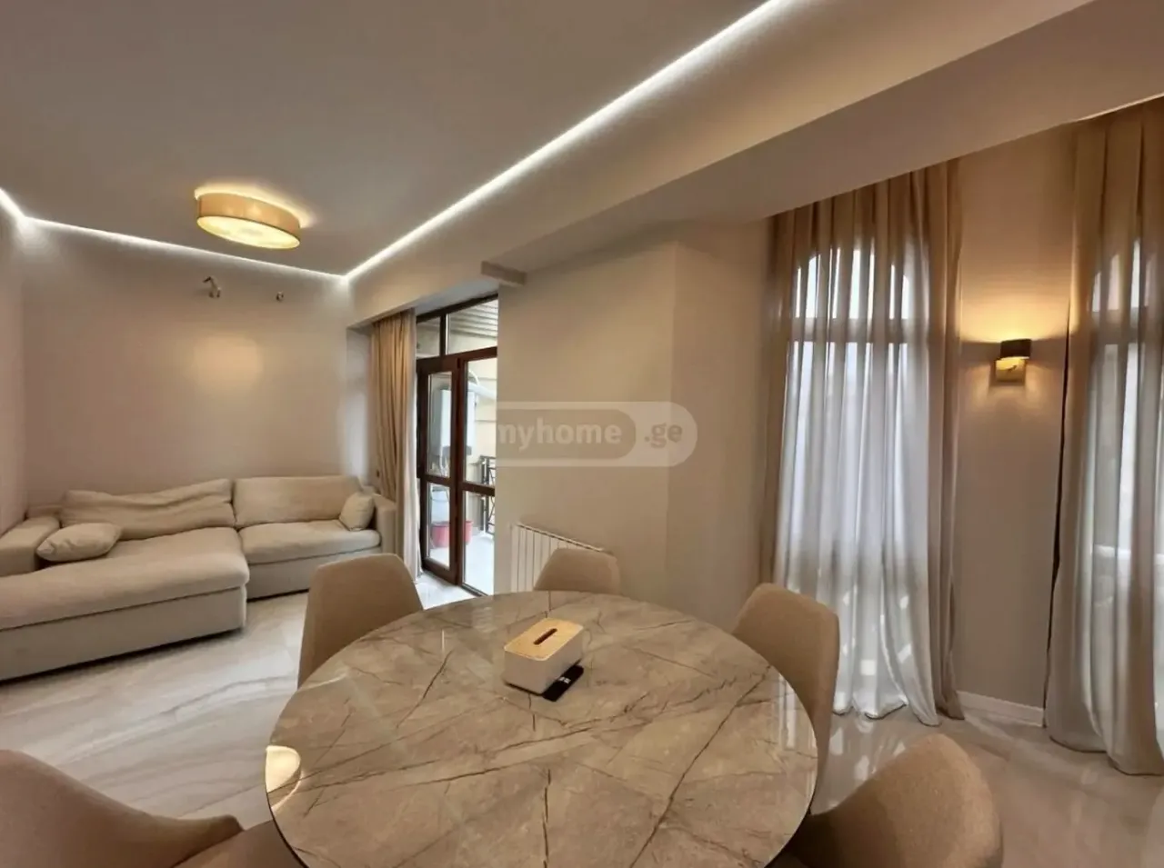 Apartment 136 m² in Batumi — photo 8