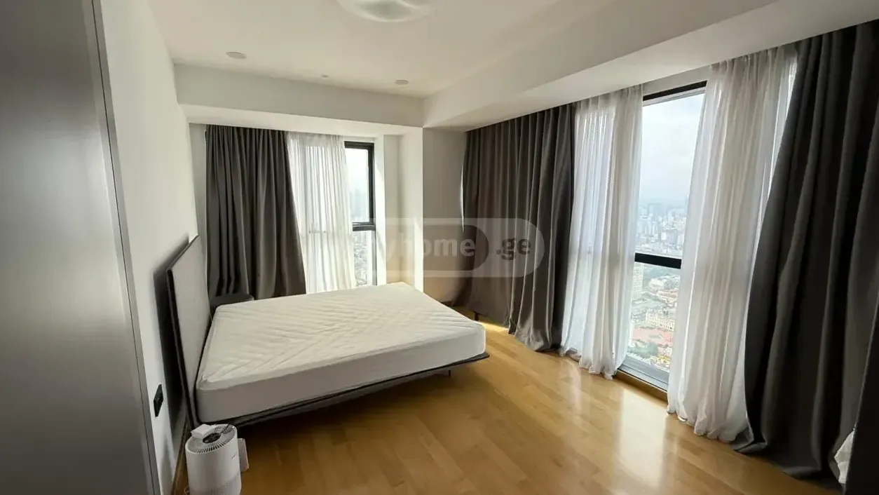 Квартира 195 м² в Батуми — фото 7