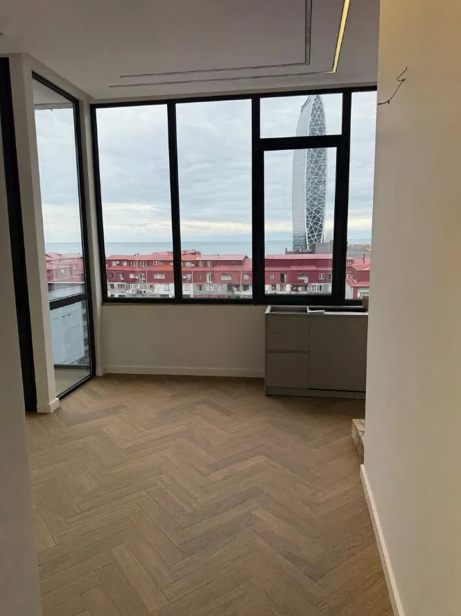 Квартира 57 м² в Батуми — фото 3