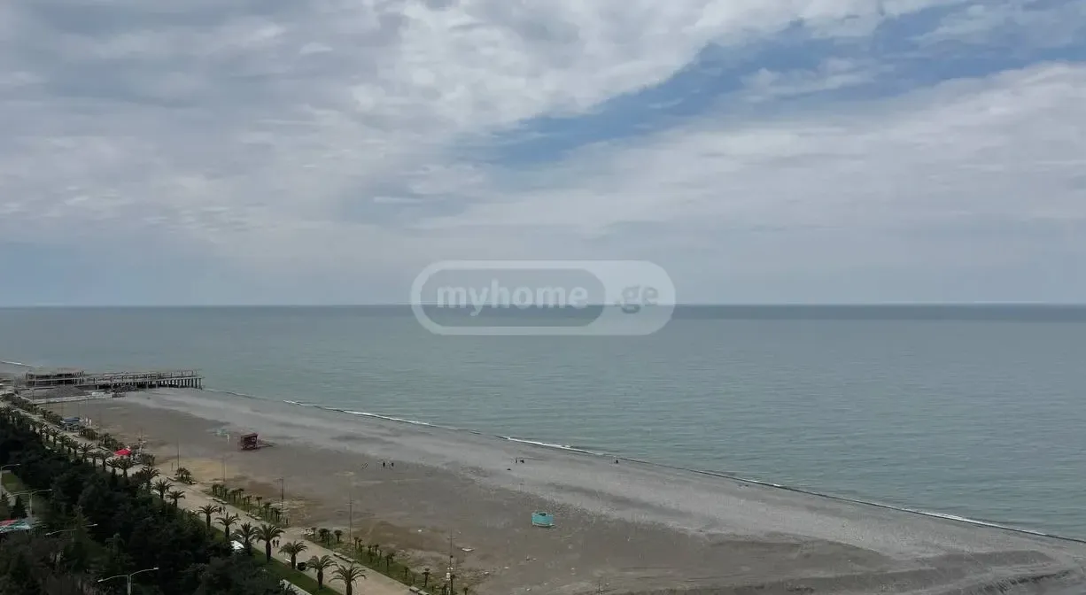Квартира 41.95 м² в Батуми — фото 2