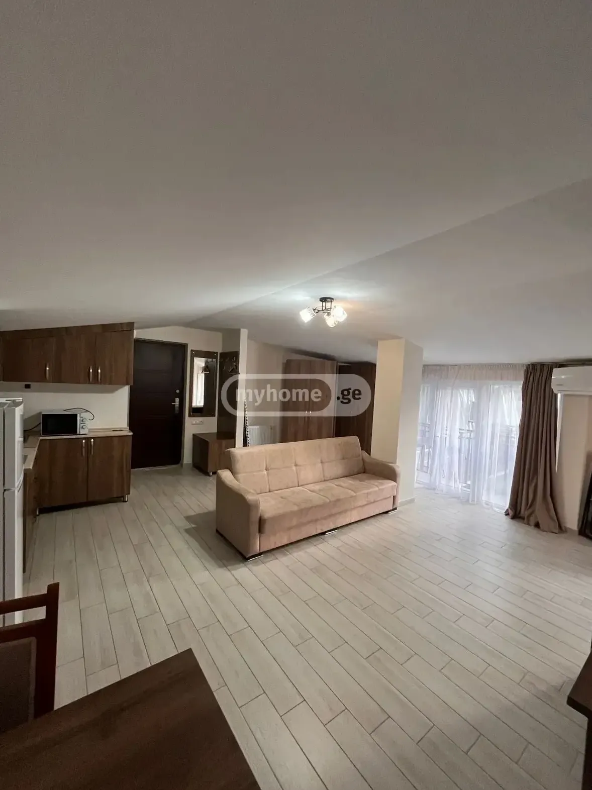Квартира 64.3 м² в Батуми — фото 2