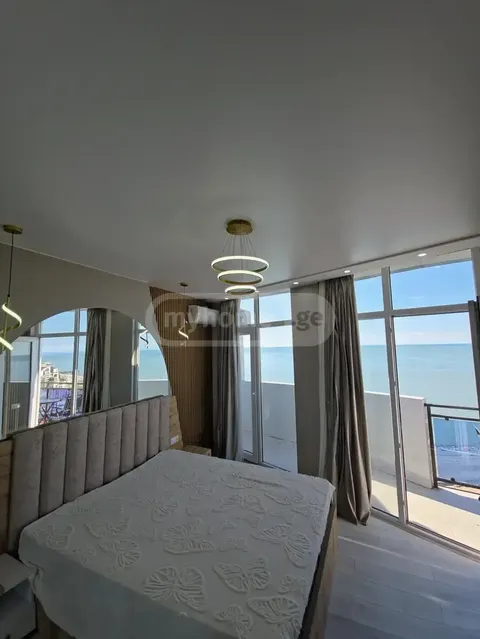 Квартира 84 м² в Батуми