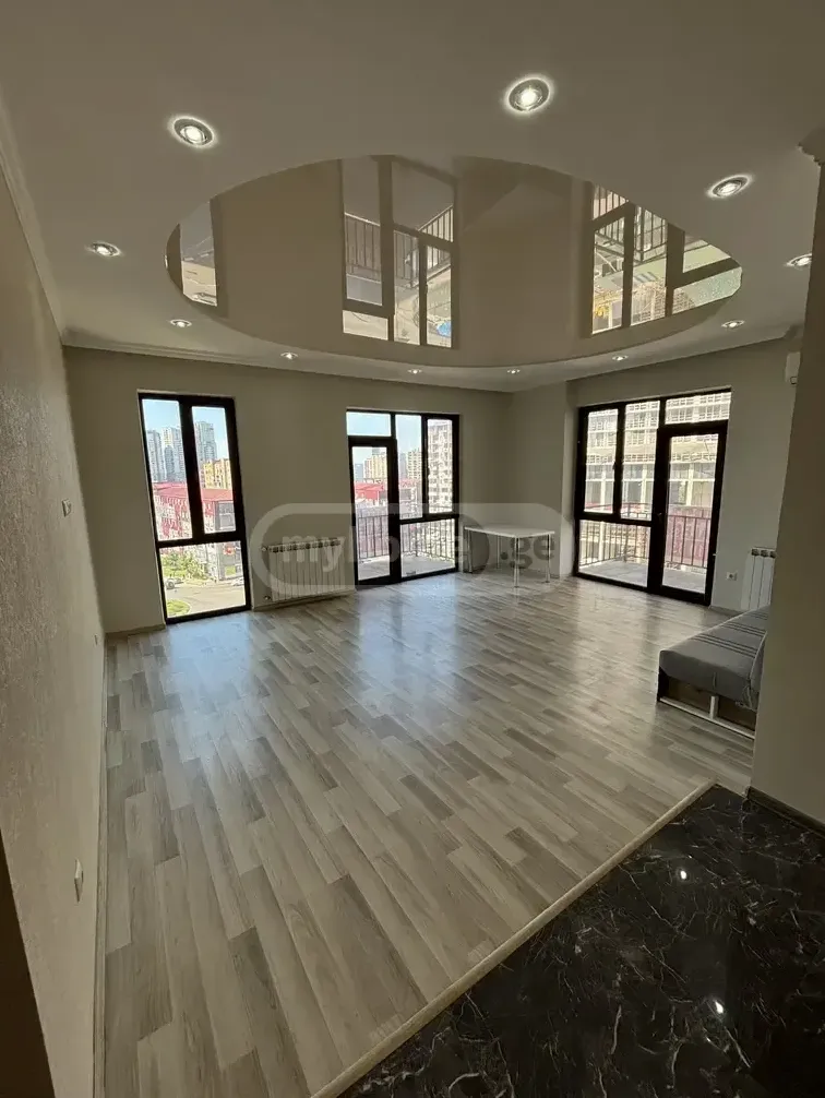 Квартира 98.6 м² в Батуми