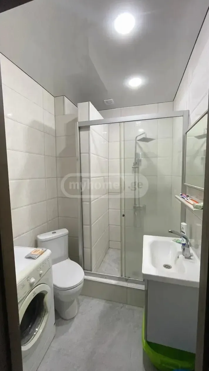 Квартира 64 м² в Батуми — фото 5