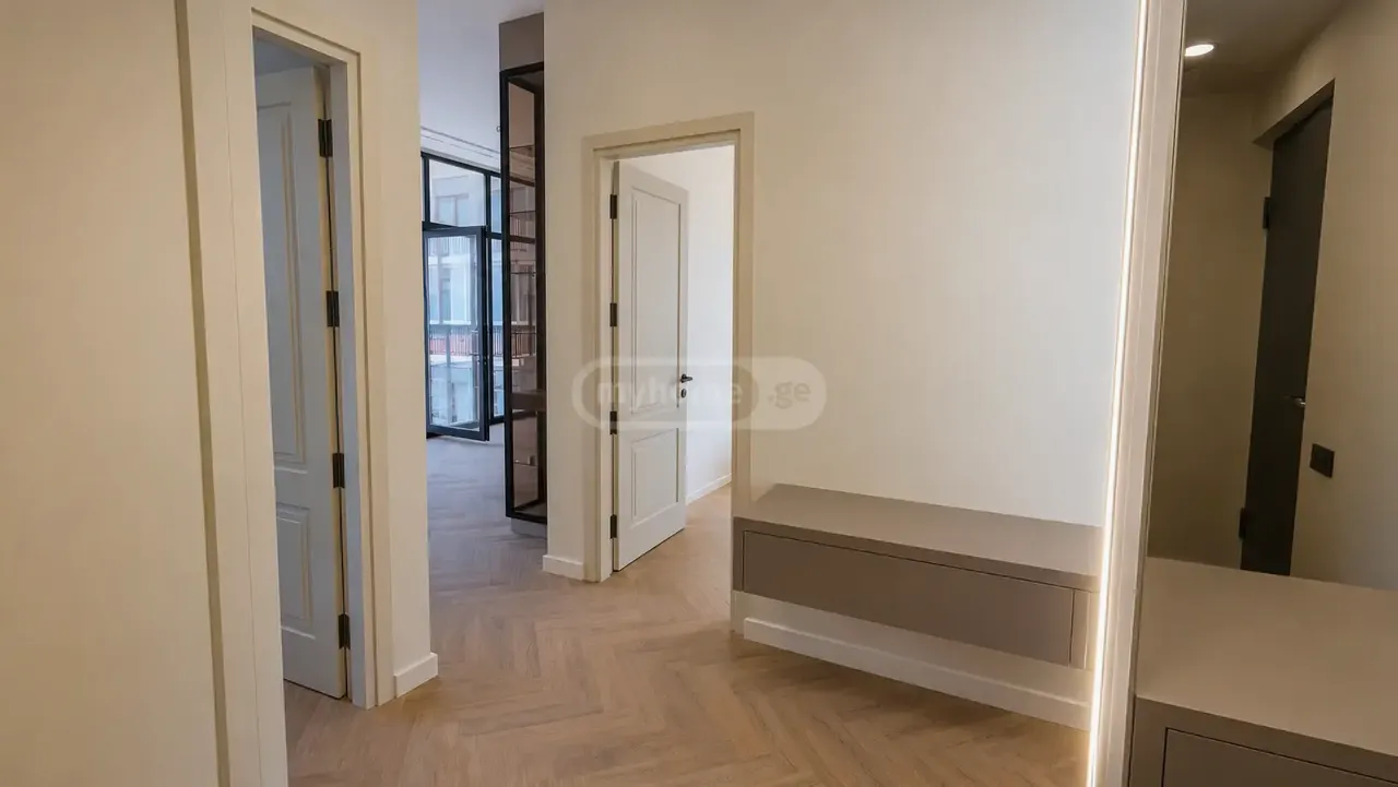 Квартира 58.3 м² в Батуми — фото 8