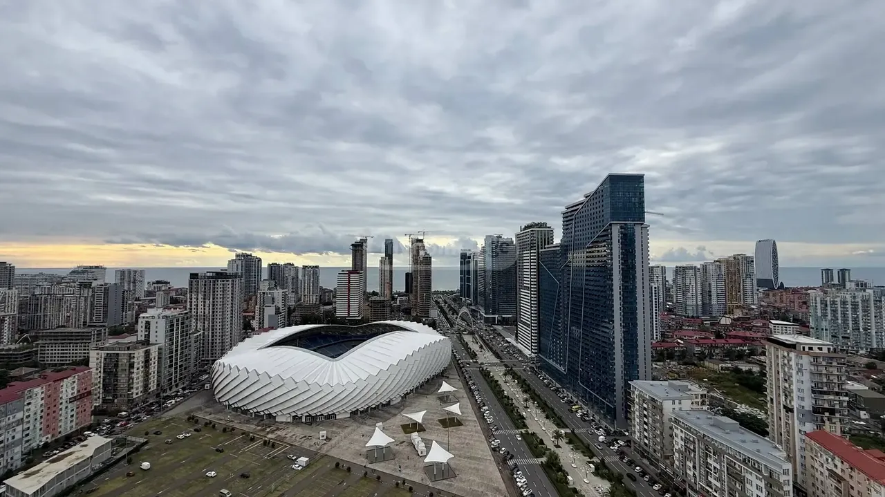 Квартира 85 м² в Батуми — фото 2