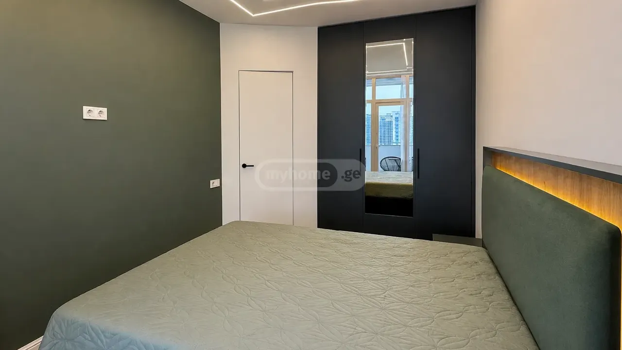 Квартира 85 м² в Батуми — фото 5