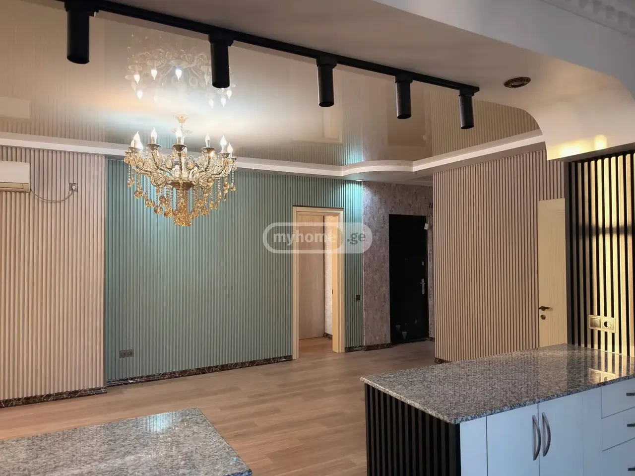 Квартира 92 м² в Батуми