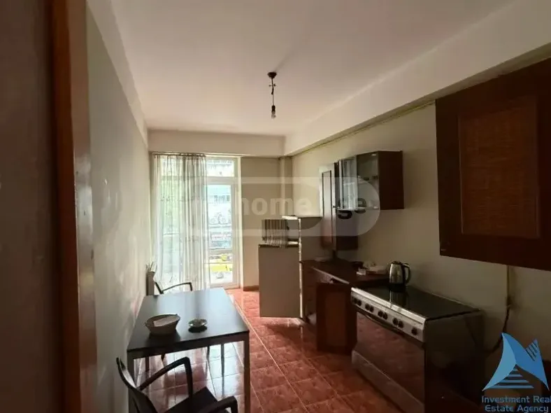 Квартира 86 м² в Батуми