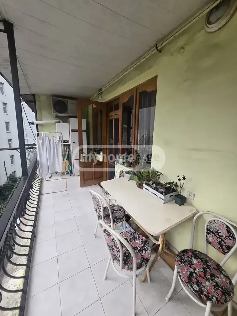 Квартира 81 м² в Батуми