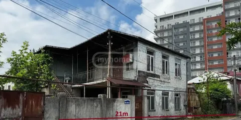 Участок 303 м² в Батуми