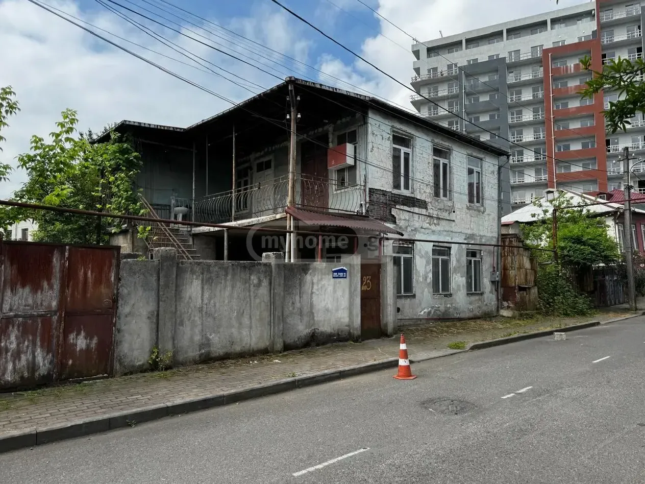 Участок 303 м² в Батуми — фото 2