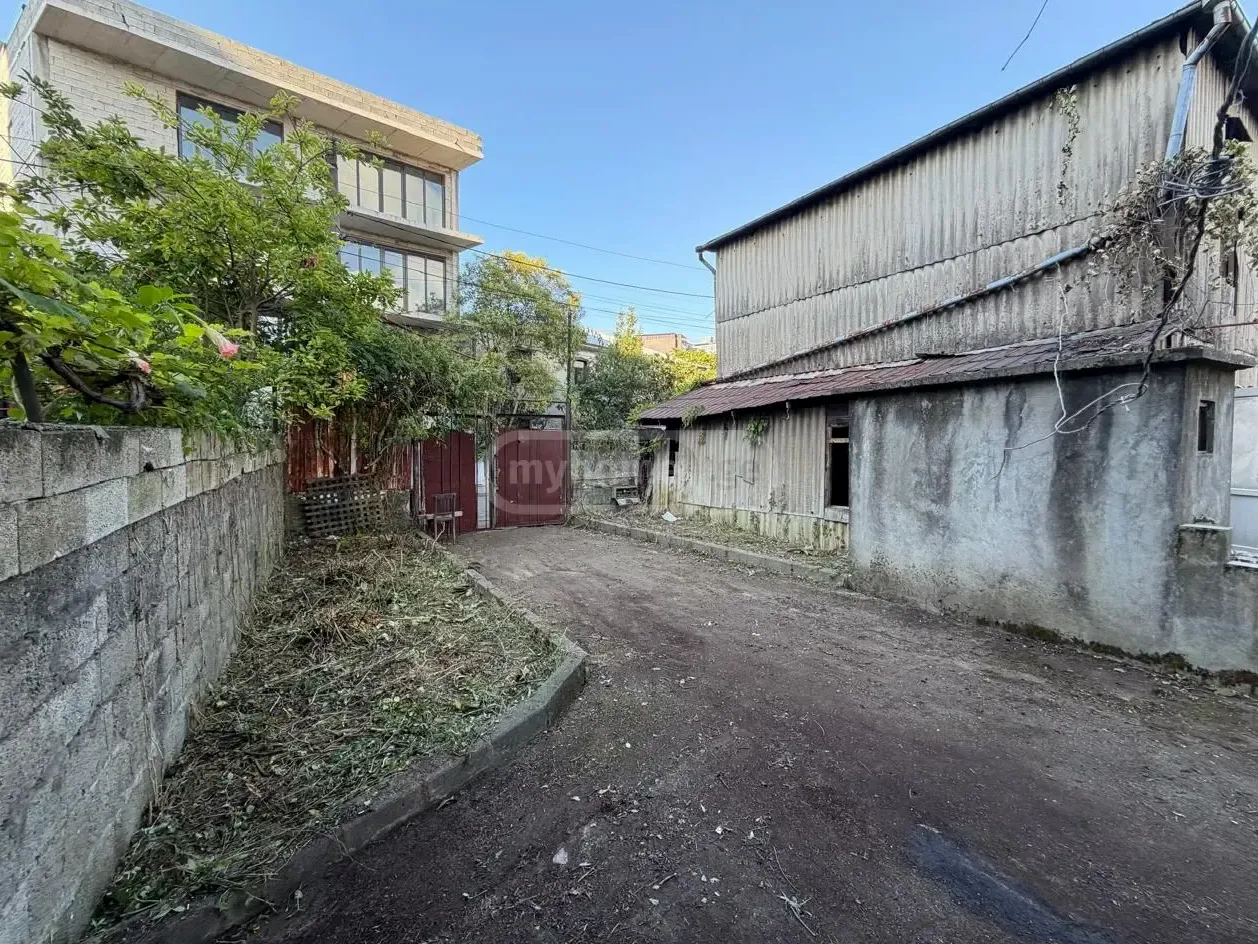 Участок 303 м² в Батуми — фото 3